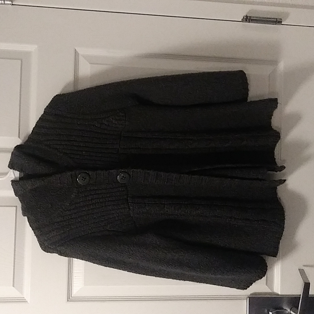Apt 9 sweater